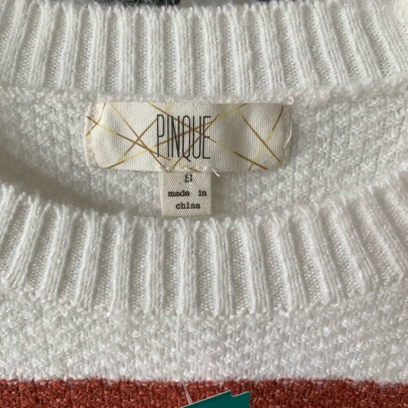 Pinque pullover from stitch Fix - Picture 7 of 7